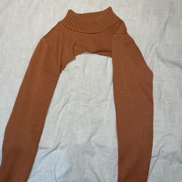 Copper brown high cropped turtle neck - Picture 2 of 2